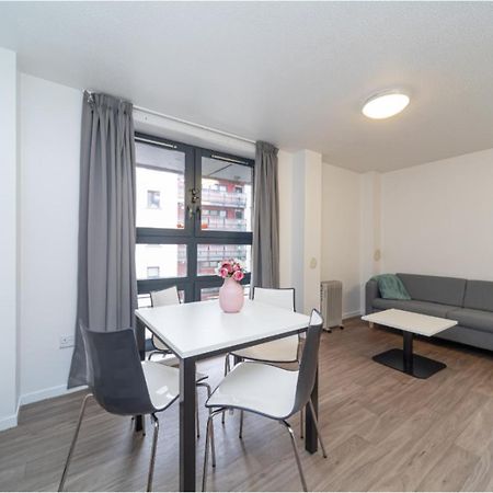 Joivy Affordable 3,4,5 And 12 Bed Private Flats Next To Royal Mile (Adults Only) Apartment EDI Exterior photo