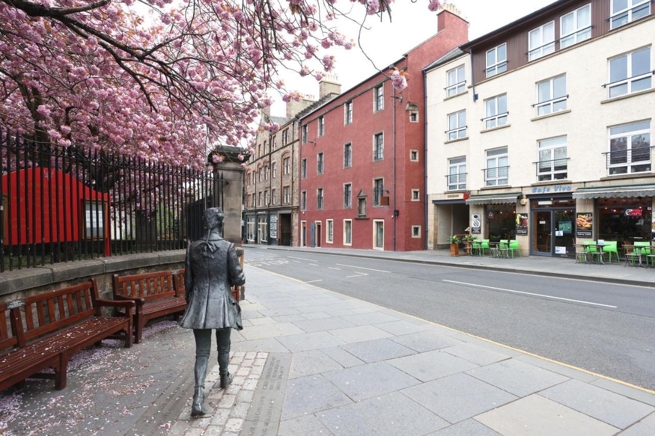 Joivy Affordable 3,4,5 And 12 Bed Private Flats Next To Royal Mile (Adults Only) Apartment EDI Exterior photo