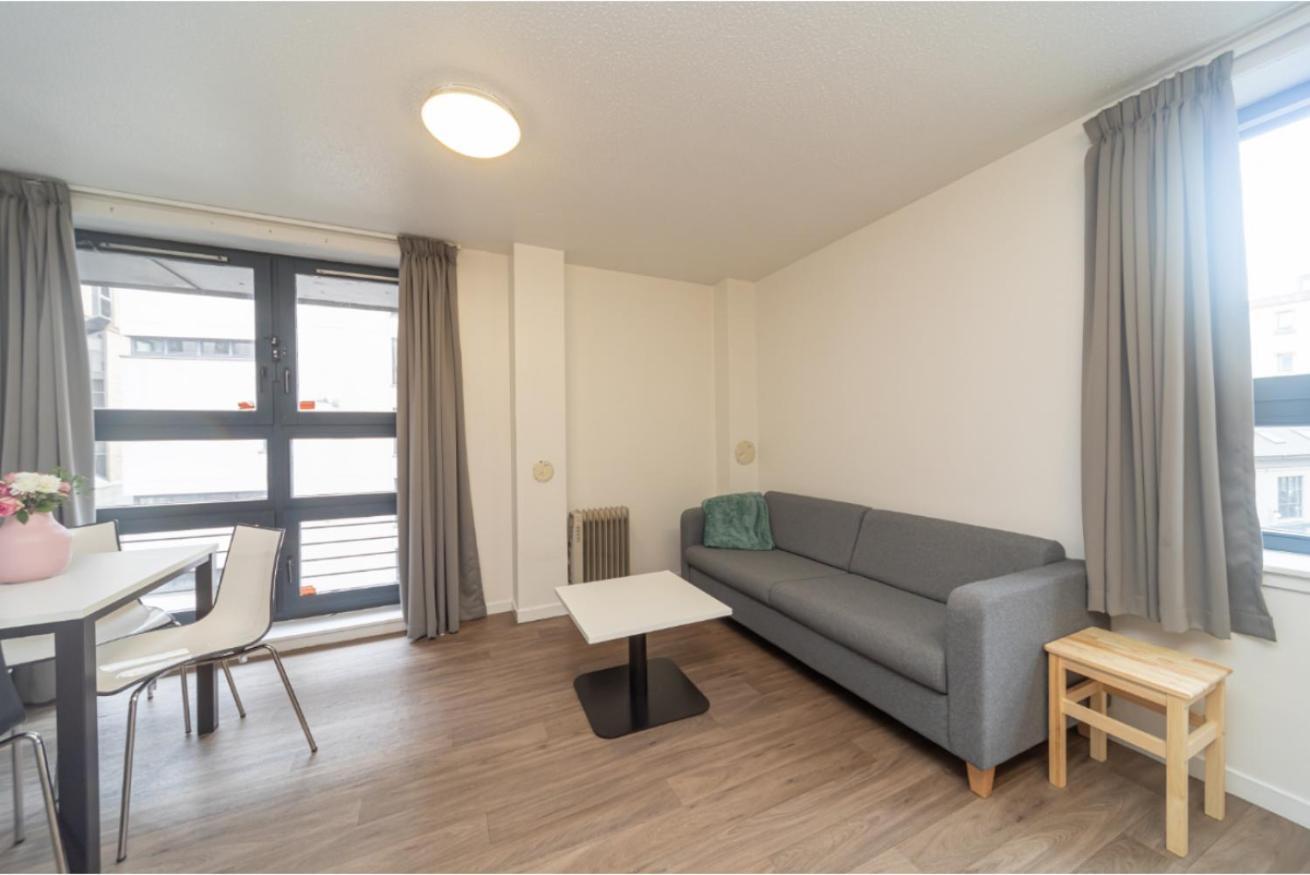 Joivy Affordable 3,4,5 And 12 Bed Private Flats Next To Royal Mile (Adults Only) Apartment EDI Exterior photo
