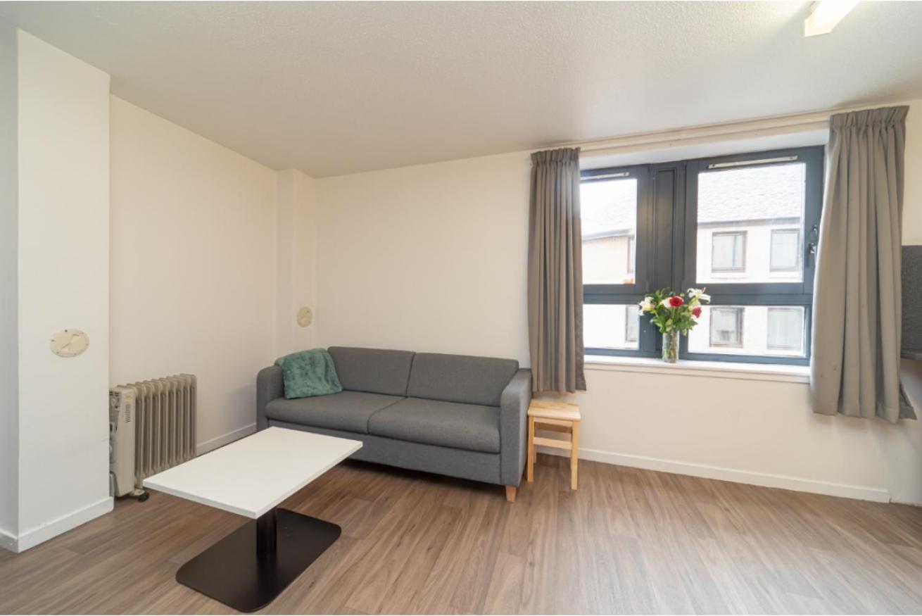 Joivy Affordable 3,4,5 And 12 Bed Private Flats Next To Royal Mile (Adults Only) Apartment EDI Exterior photo