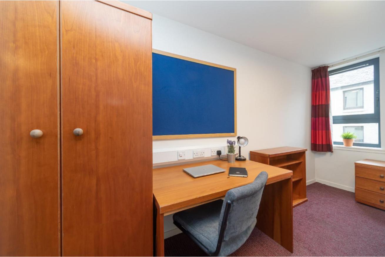 Joivy Affordable 3,4,5 And 12 Bed Private Flats Next To Royal Mile (Adults Only) Apartment EDI Exterior photo